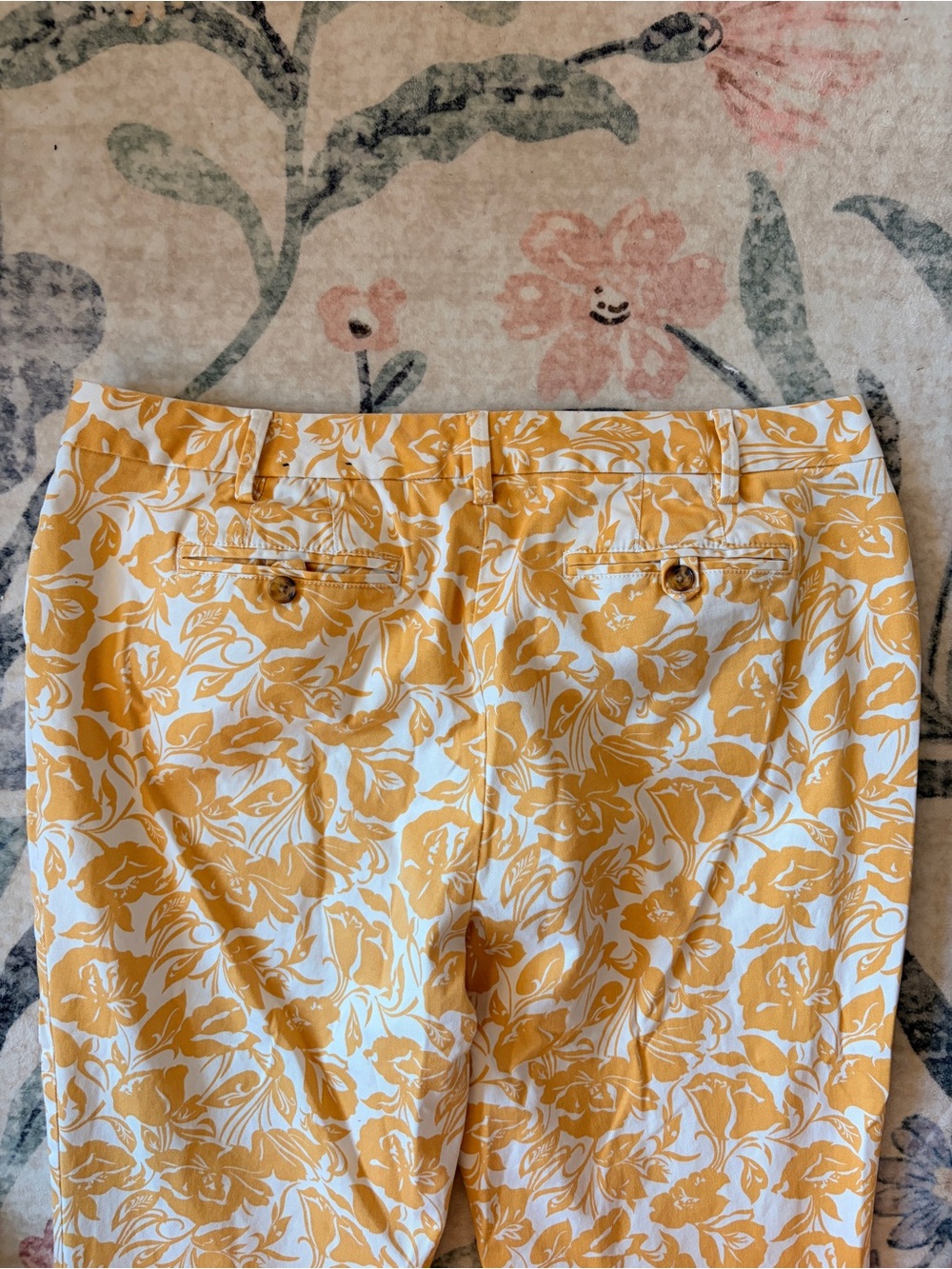 Lands' End White Straight-Leg Pants with Yellow Print - Picture 9 of 10